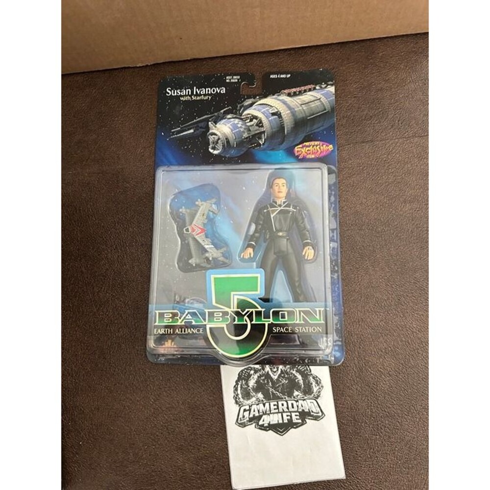 Babylon 5 - Susan Ivanova  - Exclusive Premiere Vintage 1997